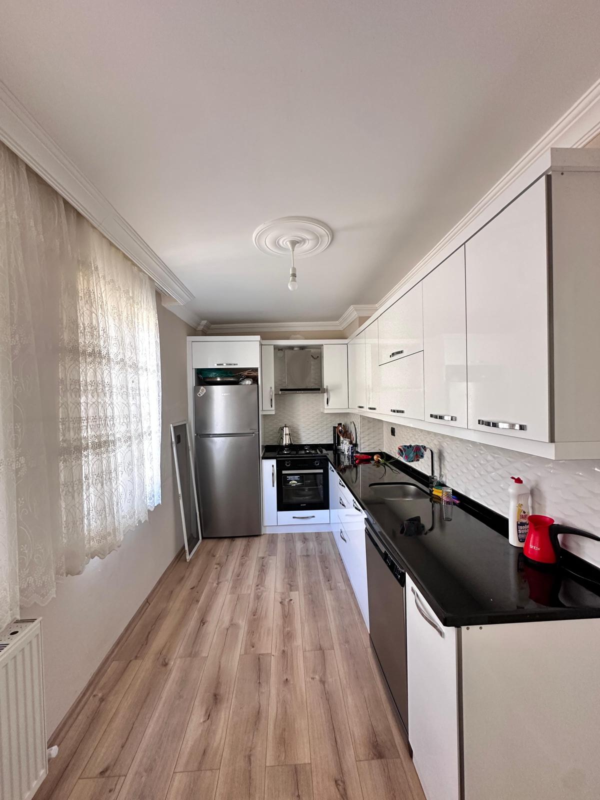 HİSARKAYA KÖYÜ MÜSTAKİL BİNA VE FINDIK BAHÇESİ